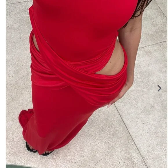 IMAYA MAGDA RED DRESS (S) - Picture 9 of 13